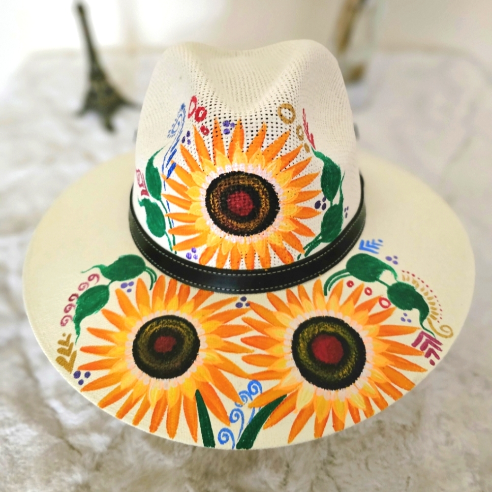 Hat with Sunflower design